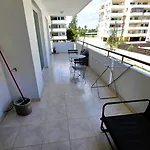 2 Retreat With Pool & Free Wi-fi 公寓 拉纳卡