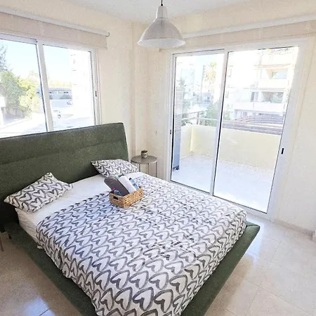 2 Retreat With Pool & Free Wi-fi Larnaca