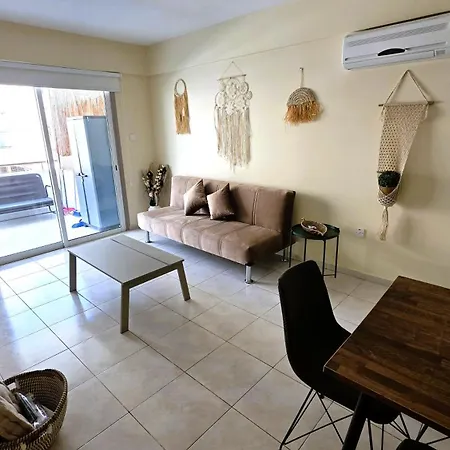 Appartement 2 Retreat With Pool & Free Wi-fi *