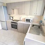 2 Retreat With Pool & Free Wi-fi Daire *