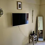 2 Retreat With Pool & Free Wi-fi