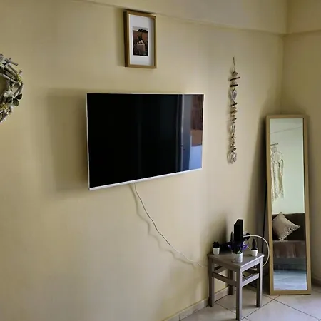 2 Retreat With Pool & Free Wi-fi
