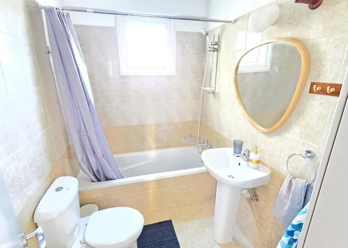 2 Retreat With Pool & Free Wi-fi דירה *